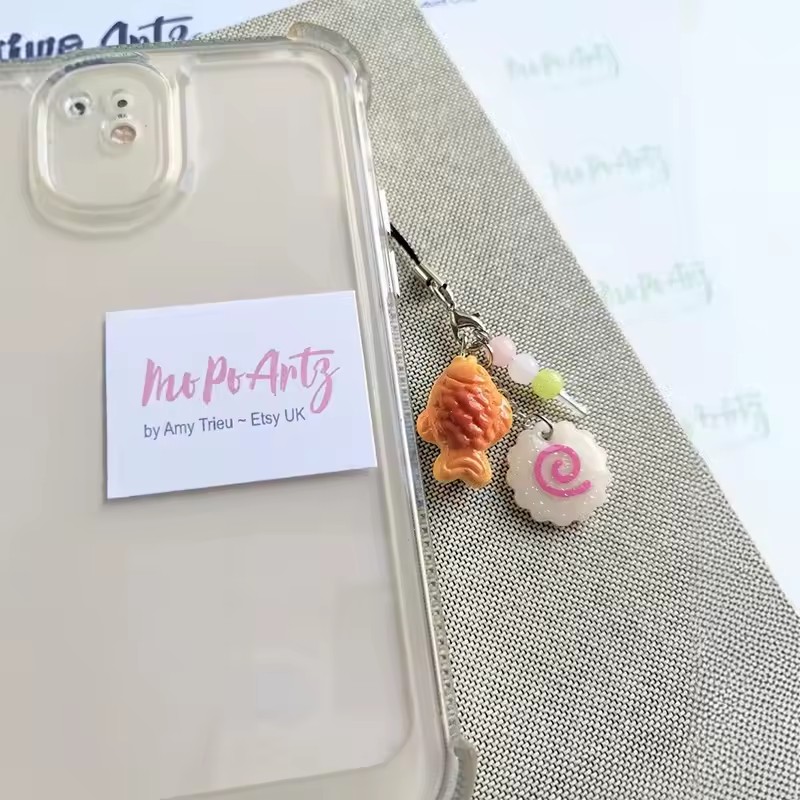 Leuke acryl roze inktvis roll  - Tteokbokki Rice Cake recensie en prijs